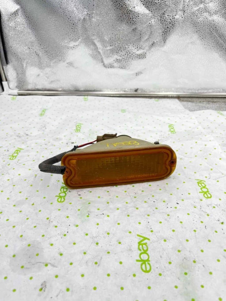 93 94 95 NISSAN QUEST Fog Lamp Left driver side