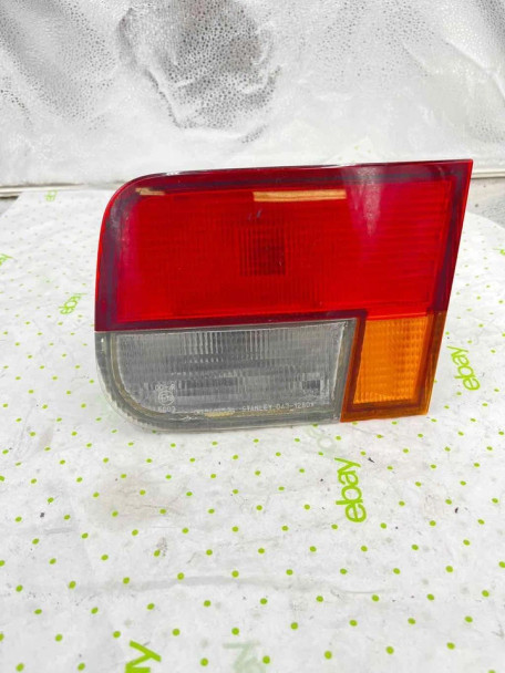 96 97 98 99 00 HONDA CIVIC Tail Light Assembly Left driver side