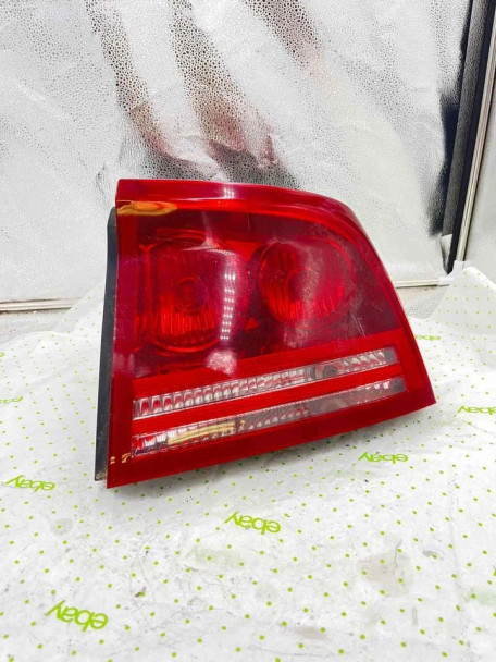 06 07 08 DODGE CHARGER Tail Light Assembly Right passenger side 06 07 08 DODGE CHARGER Tail Light Assembly Right passenger side