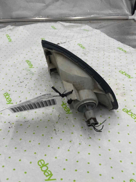 89 90 91 92 MITSUBISHI MIRAGE Fog Lamp Right passeger side 89 90 91 92 MITSUBISHI MIRAGE Fog Lamp Right passeger side