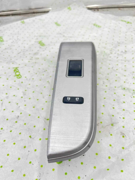 12 TOYOTA CAMRY Door Switch Front 12 TOYOTA CAMRY Door Switch Front