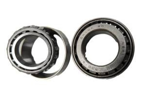 F1C1 CVT Idler shaft Bearing kit (2 X Tapered roller bearings) NSK R30-9