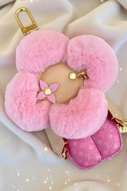 Double pink ViVi charm  