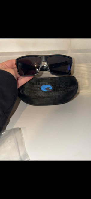 C sunnies (Jennifer Carlisle)