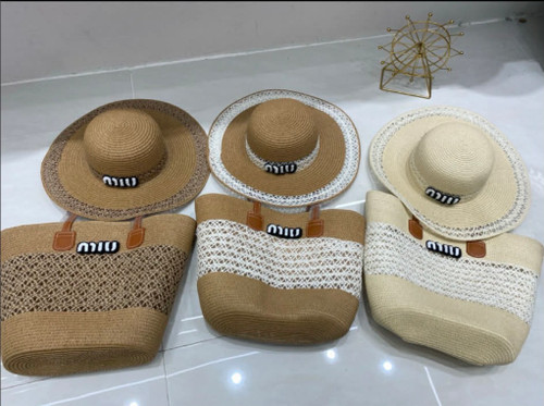 M m bag & hat set
