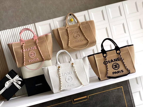 Pre spring medium deauville tote