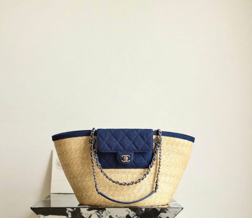 Navy beach tote