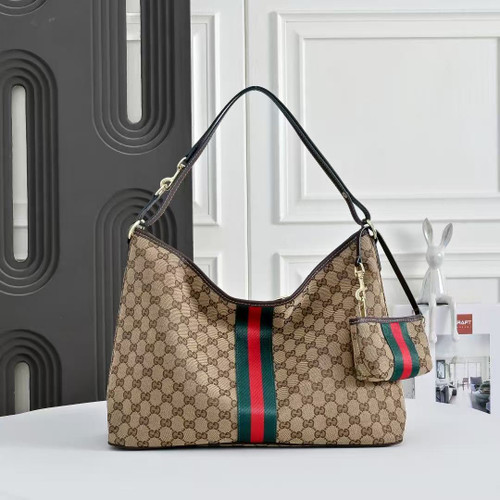 Large G shoulder bag