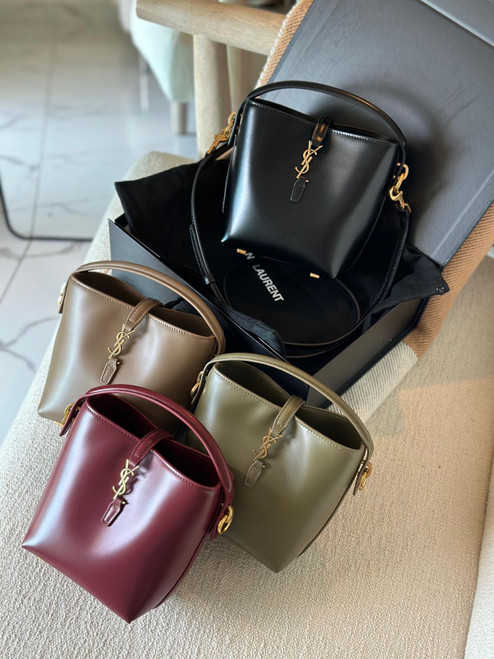 Y bucket crossbody / mirror Y bucket crossbody / mirror