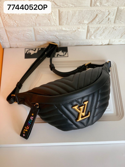 Black gold boujee bum bag Black gold boujee bum bag
