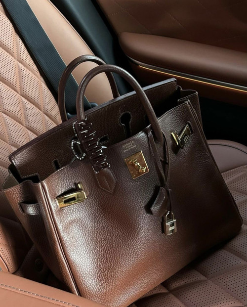 Chocolate brown b r k