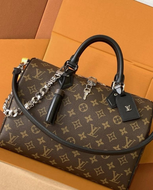 Dark mono speedy 30 Dark mono speedy 30