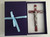 CRUZ COLOR VINO CON CRISTO PLATEADO 6"