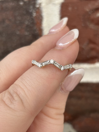 .46cttw Baguette and Round Diamond ZigZag Band