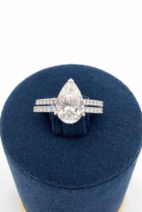 2.50cttw Lab Grown Pear Wedding Set- 14KW