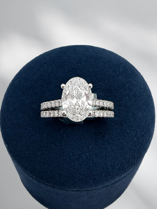 2.52cttw Lab Grown Oval Brilliant Wedding Set- 14KW