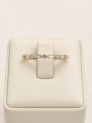 .33cttw Lab Grown Alternating Round and Baguette Diamond Band- 14KY