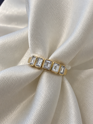 .93cttw Five Stone Diamond Baguette Band- 14KY
