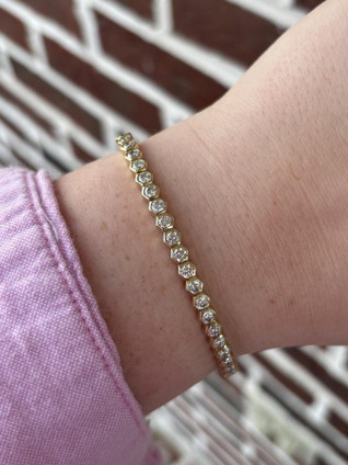 2.60cttw Hexagon Bezel Set Flex Beaded Diamond Bangle Bracelet- 14KY