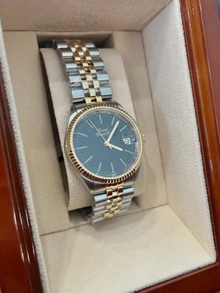 Laurel Watch Co. Men's Two Tone Watch with Black Face (A4508T-BLK)