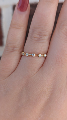 .26cttw Spaced Diamond Band-14KY