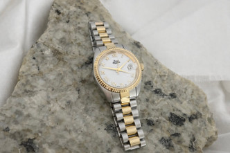 Laurel Watch Co. Signature