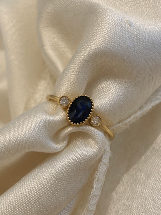 Oval Sapphire and Diamond Ring-14KY