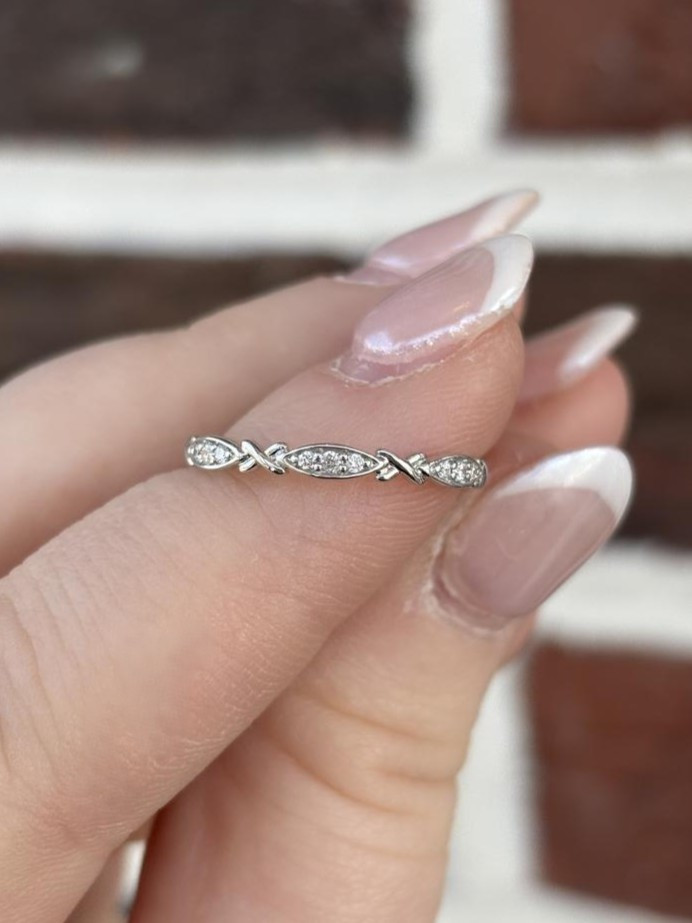 1/20cttw Diamond Stackable Band- 10KW