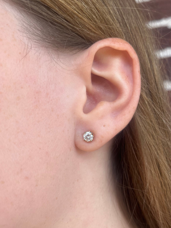 .75cttw Diamond Stud Earrings- 14KY