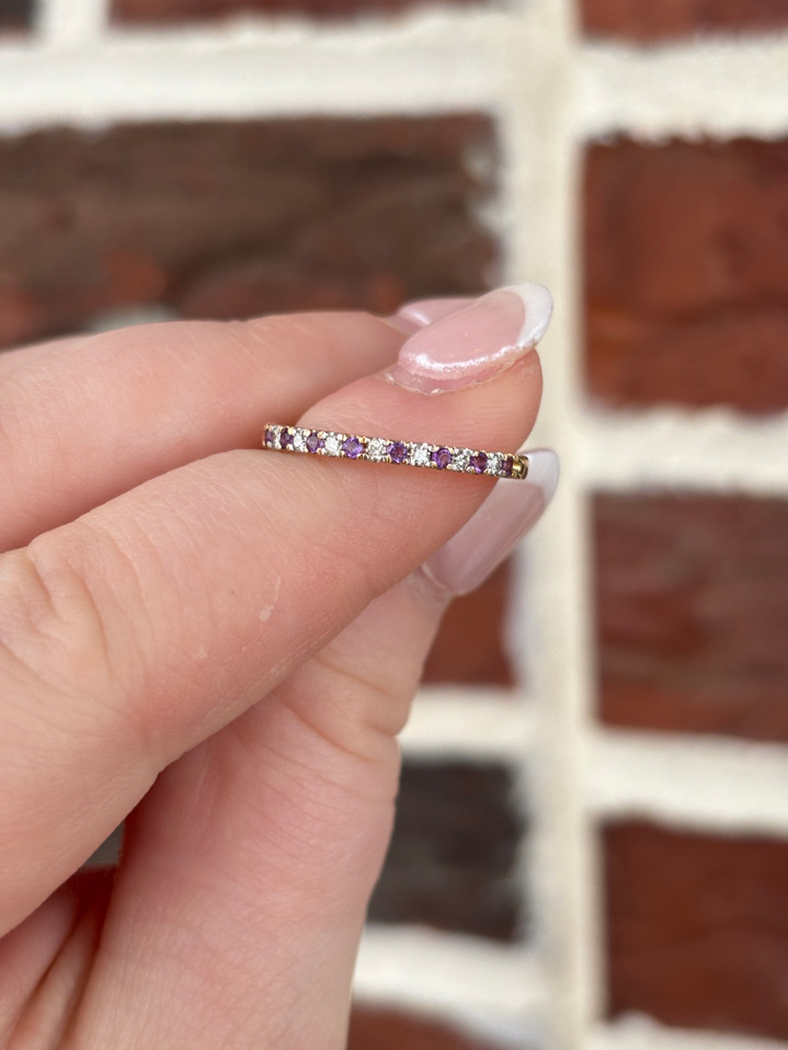 .10cttw Alternating Amethyst and Diamond Prong Set Band- 10KY
