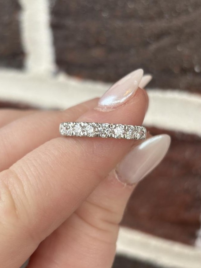 1.00cttw Lab Grown Diamond Straight Prong Band- 14KW