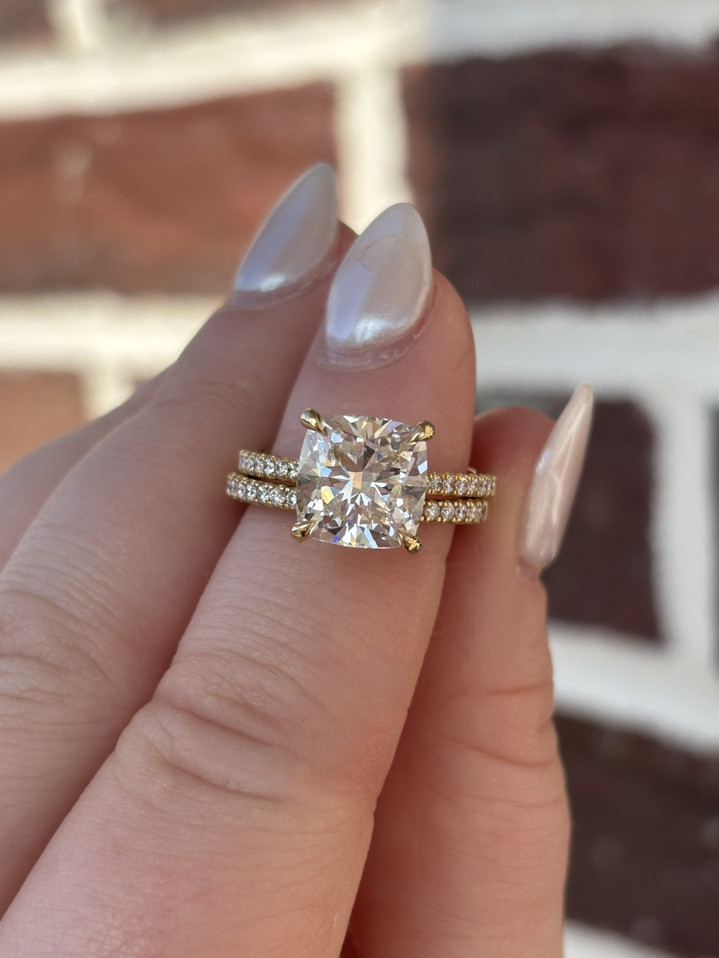 4.50cttw Lab Grown Cushion Cut Solitaire with Diamonds on Band Wedding Set- 14KY