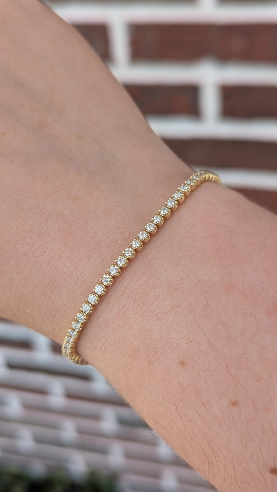 2.00cttw Diamond Tennis Bracelet- 14KY