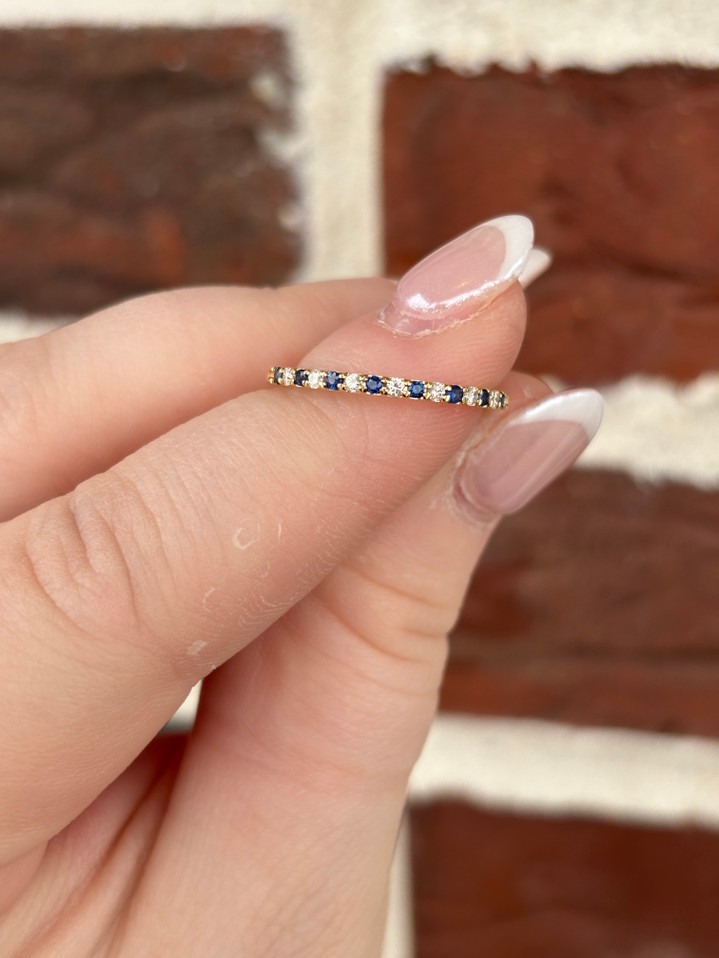 .10cttw Alternating Sapphire and Diamond Prong Band- 10KY