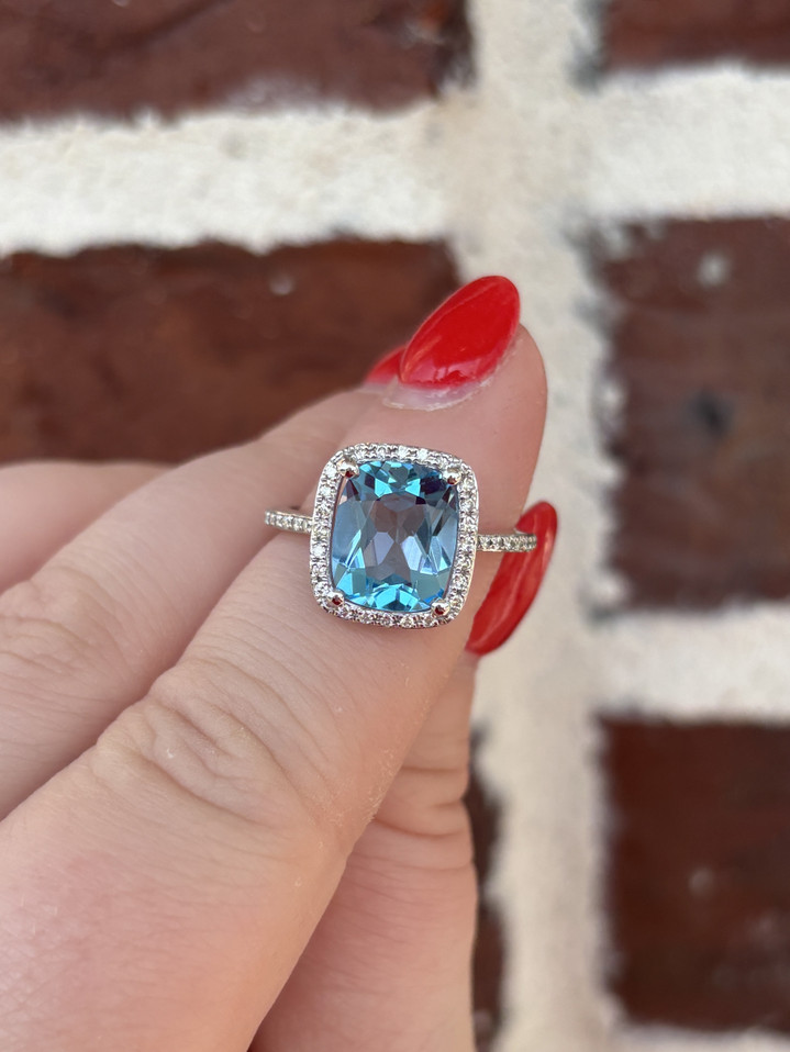 .30cttw Blue Topaz and Diamond Ring- 14KW