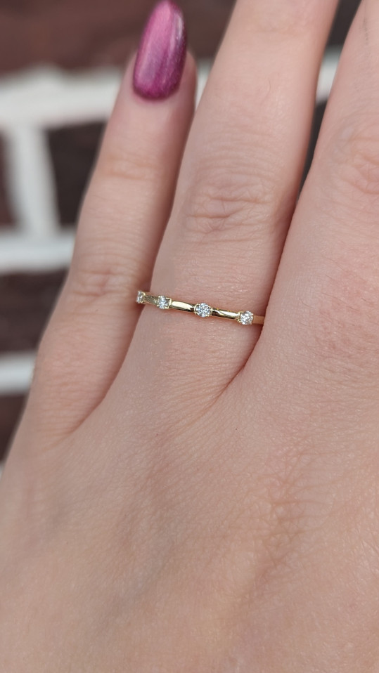 .11cttw Spaced Diamond Band- 14KY