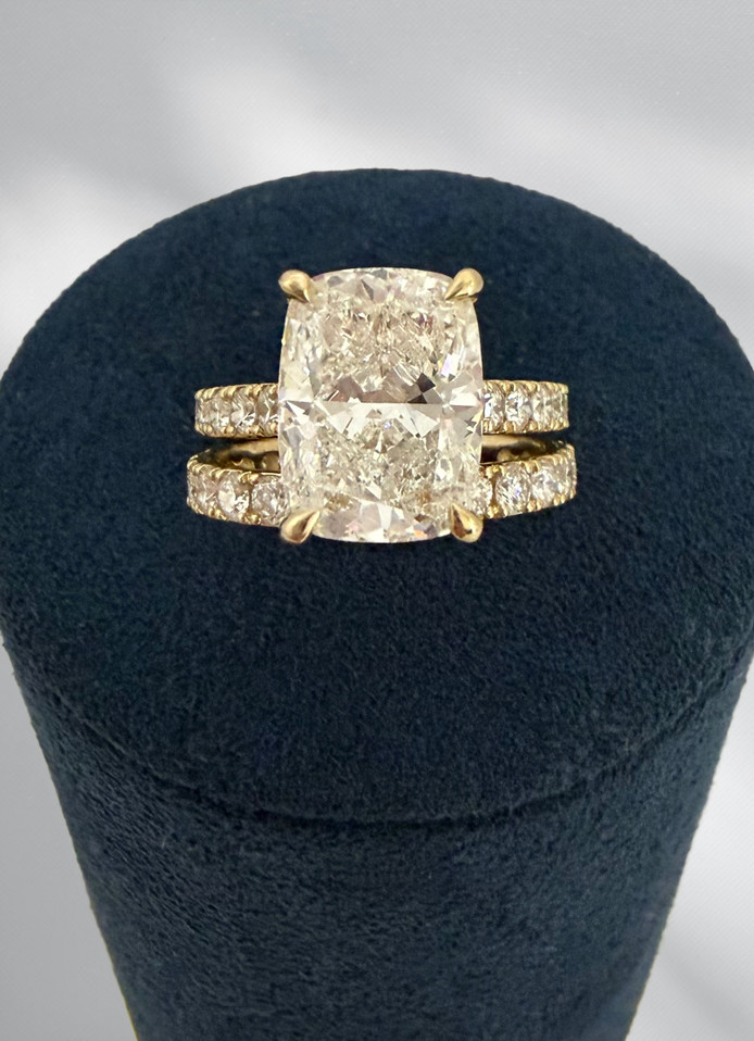 7.13cttw Lab Grown Elongated Cushion Bridal Set-14KY