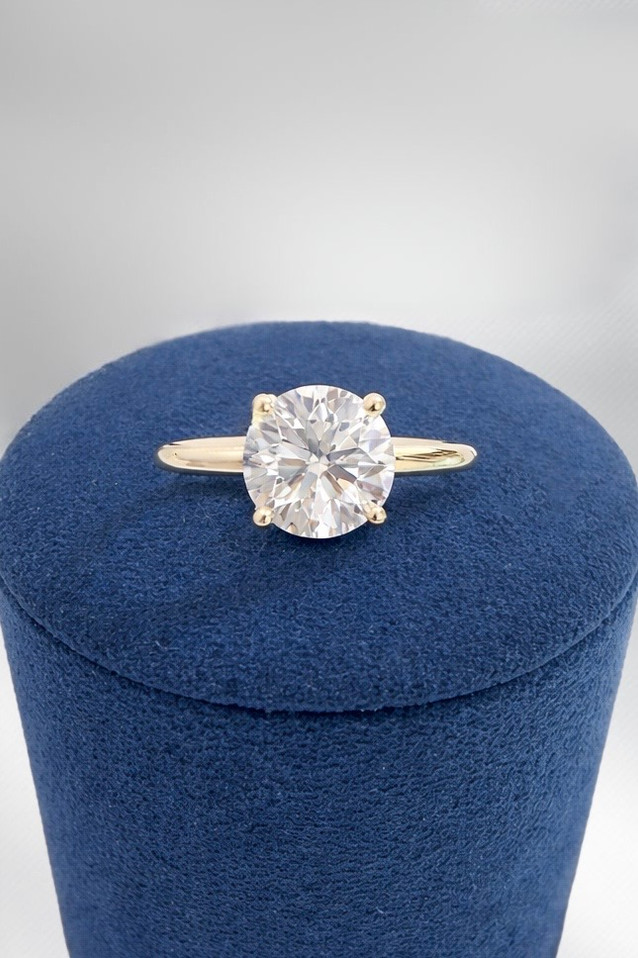 2.11cttw Lab Grown Round Engagement Ring-14KY