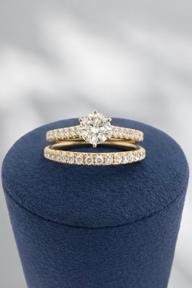 1.01cttw Round Diamond Wedding Set- 14KY