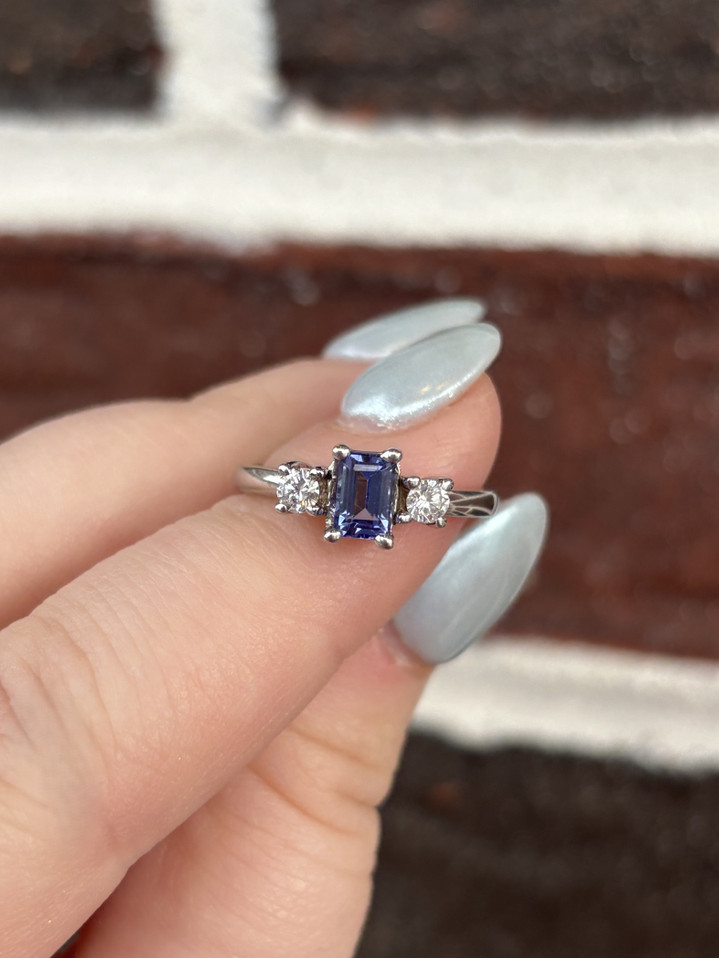 Tanzanite and Diamond Ring-14KW