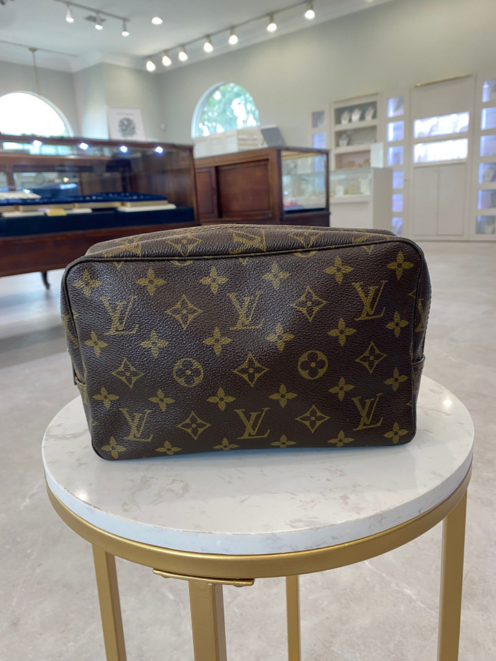 Authentic, Pre-Owned Louis Vuitton Vintage Trousse Toiletry 23 Monogram Bag