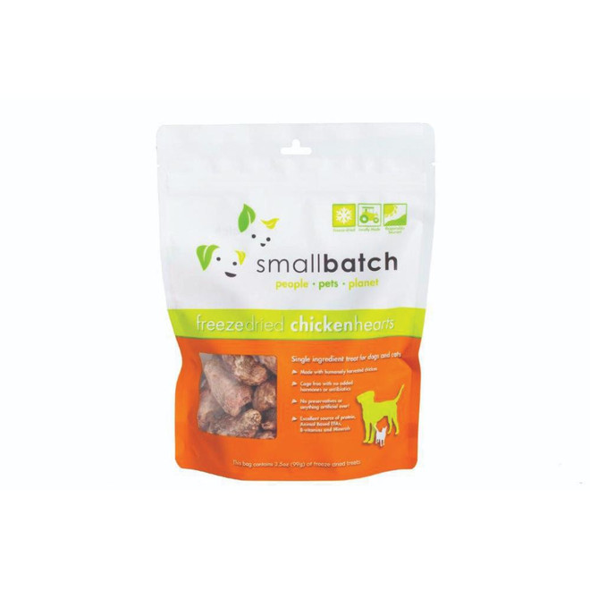 SMALLBATCH DOG CAT HEARTS CHICKEN FD TREAT 3.5OZ