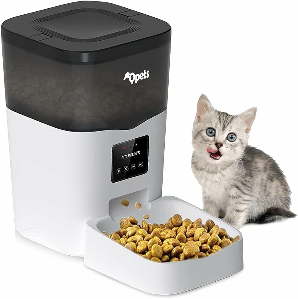 Automatic Feeders & Treat Dispensers