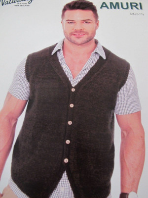NATURALLY KNITTING PATTERN,NO N1231,FOR DK/8PLY YARN, MAN'S VEST,76-122CM