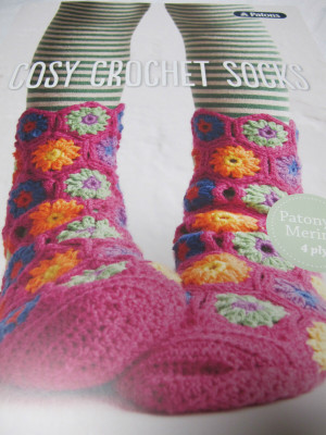 PATONS PATONYLE MERINO 4PLY PATTERN LEAFLET,NO 0019