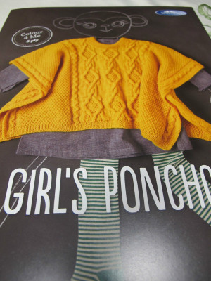 SHEPHERD PONCHO LEAFLET KNITTING PATTERN NO 5048