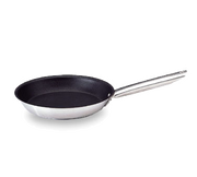 Matfer Bourgeat 669424 9.5" 1.50 Qt Stainless Steel and Aluminum Excalibur Fry Pan