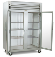 Traulsen G21011 52.13" W Two-Section Glass Door Dealer'S Choice Display Dealer's Choice Display Refrigerator