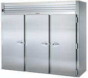 Traulsen ARI332HUT-FHS 100.5" W Three-Section Solid Door Roll-In Spec-Line Refrigerator