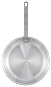 Winco AFP-8A 8" Aluminum Gladiator Fry Pan